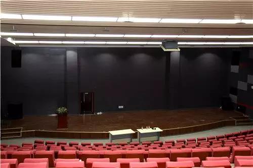 學校多功能廳91香蕉视频下载地址係統的設計與實現