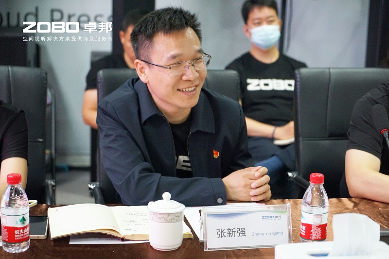 河南駐京機構黨委辦等一行蒞臨ZOBO香蕉视频APP在线观看舉行“一站一家”授牌儀式