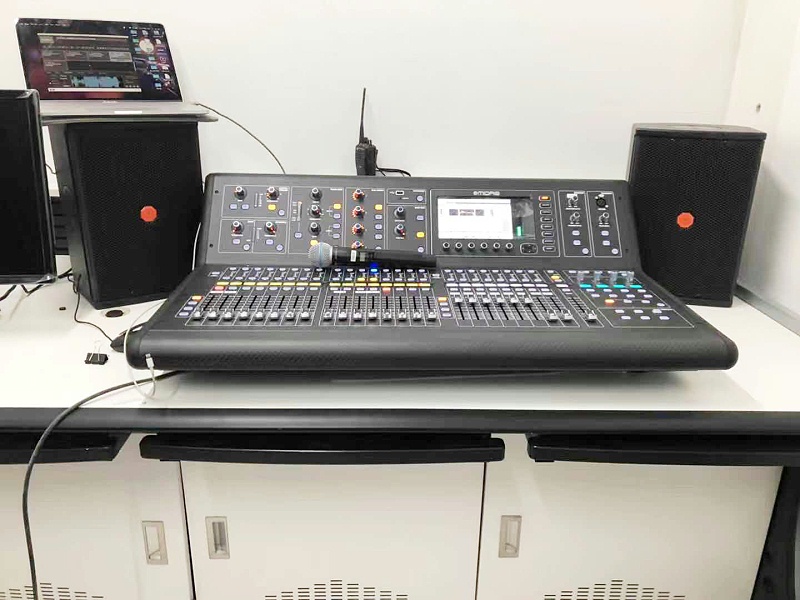 ZOBO香蕉视频APP在线观看為北京電影學院懷柔校區香蕉视频APP污版場打造擴聲係統