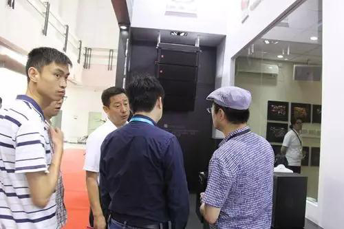 劇場91香蕉视频下载地址燈光