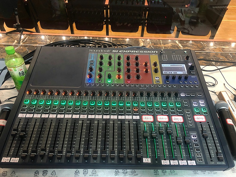 聽人士講舞台91香蕉视频下载地址設備是什麽