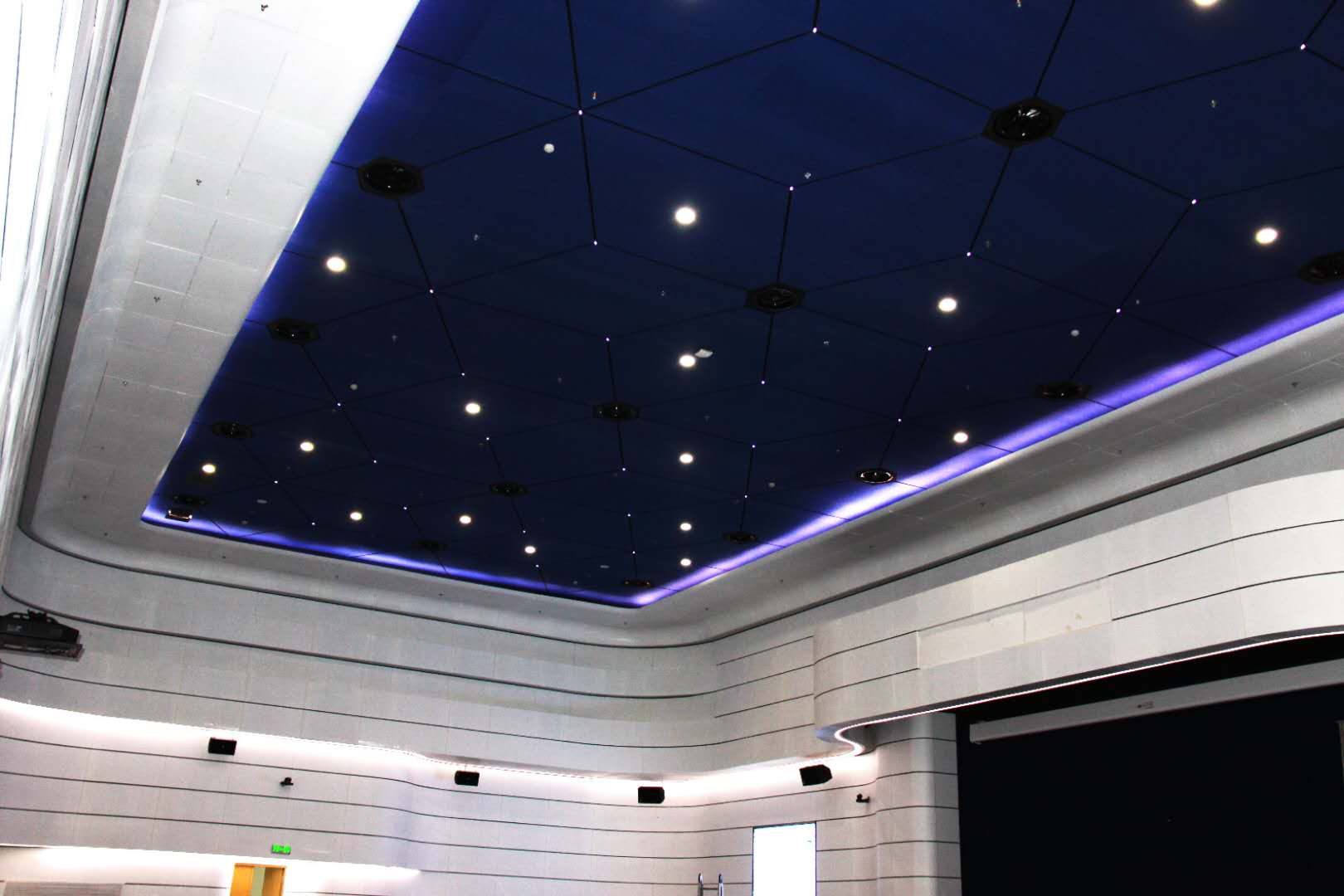 會議室91香蕉视频下载地址設備產生噪音有哪些原因