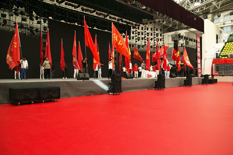 香蕉视频APP污版場演出的擴聲係統設計