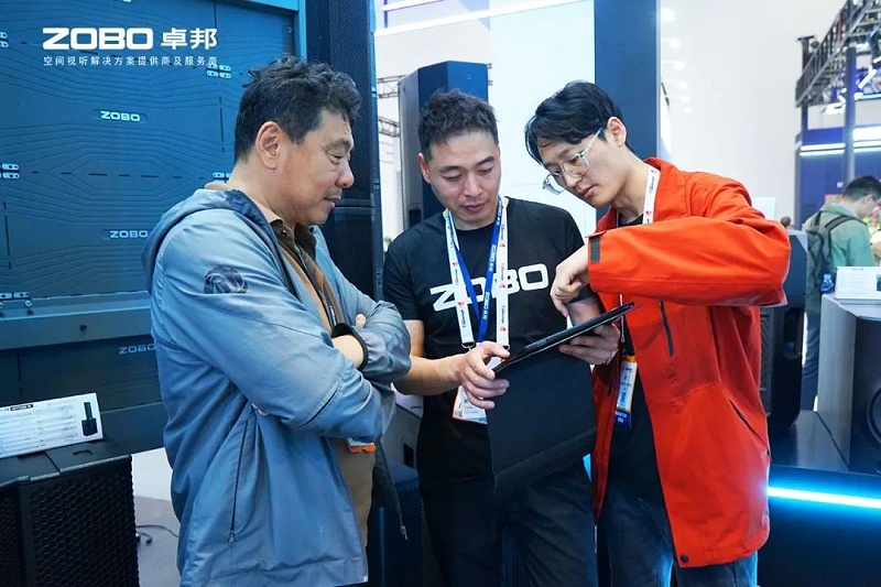 2聚焦展會盛況丨北京infocomm展 ZOBO香蕉视频APP在线观看展會天 熱度依舊不減 好評如潮