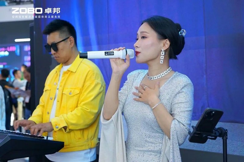 3聚焦展會盛況丨北京infocomm展 ZOBO香蕉视频APP在线观看展會天 熱度依舊不減 好評如潮