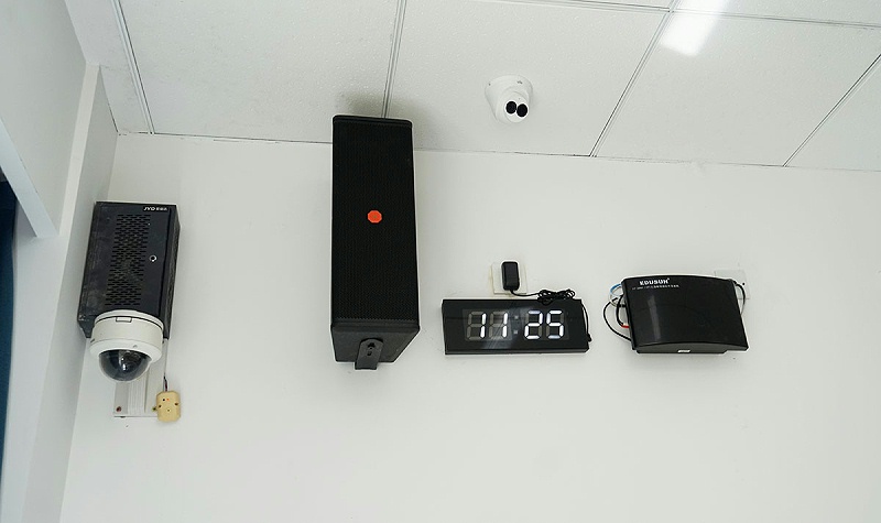 3校園多媒體教學係統：教育的新未來