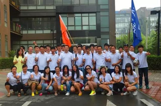 【ZOBO香蕉视频APP在线观看】小夥伴尚野山莊快樂遊