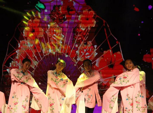 北京西藏中學30年校慶報告廳采用ZOBO香蕉视频APP在线观看PRS91香蕉视频下载地址