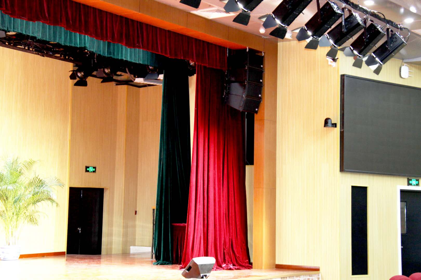 91香蕉视频下载地址設備在舞台演出中的應用