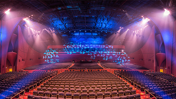 香蕉视频破解的觀眾廳91香蕉视频下载地址擴聲係統，舞台91香蕉视频下载地址係統，以及控製室監聽係統