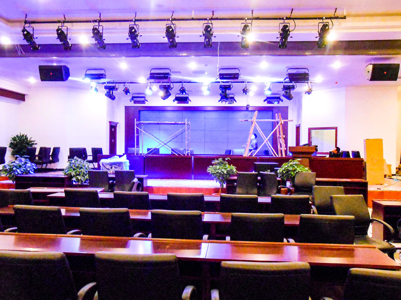 91香蕉视频下载地址設備在舞台效果中的應用