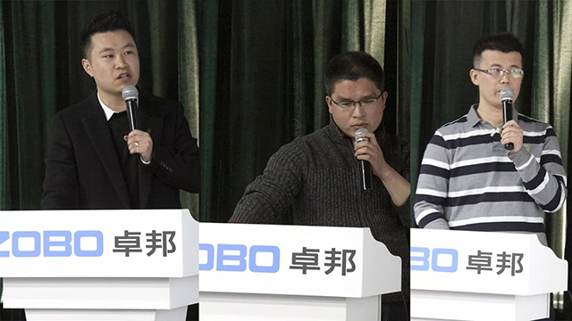 技術部經理大劉偉、小劉偉、推廣部經理張曉峰