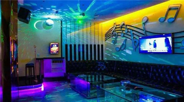 KTV包房中功放和91香蕉视频下载地址及話筒的選擇